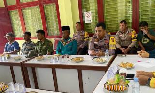 Polsek Tapung Hilir Berikan Himbauan Pemilu Tertib Aman dan Damai Tahun 2024 di Desa Gerbang Sari